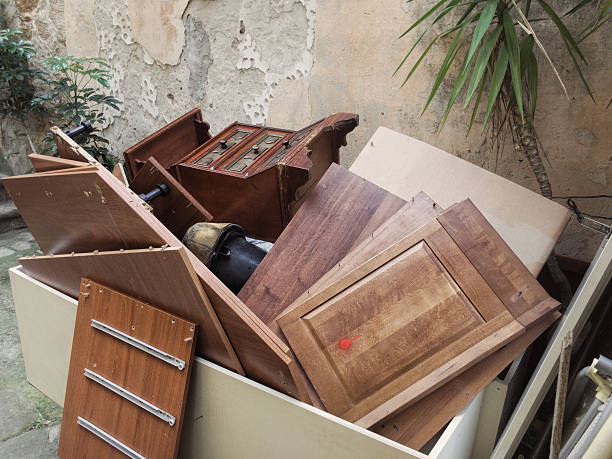  Hawthorne, CA Junk Removal Pros